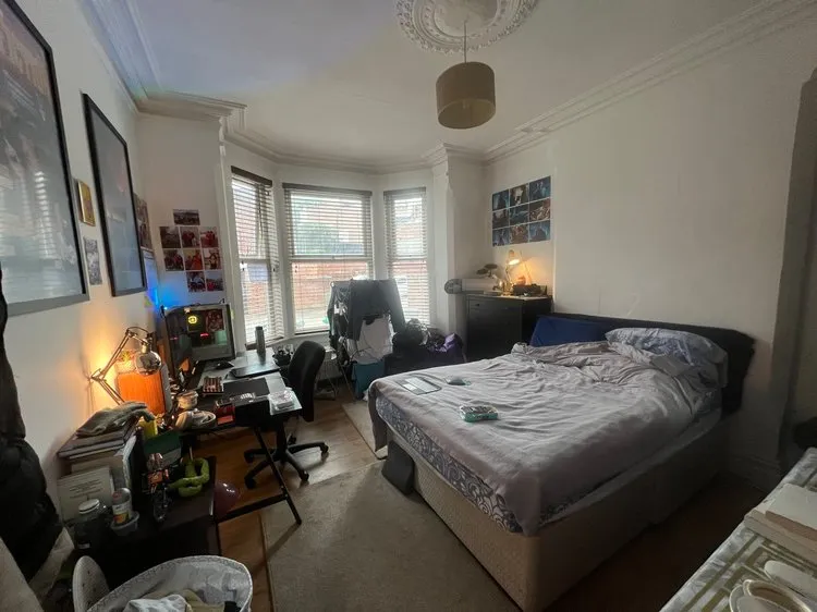 10 Arthur Avenue: 6 Bed Student House NG7 2EL - Thumbnail 32